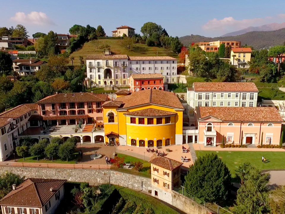 10 ngôi trường sang chảnh chỉ dành cho giới nhà giàu